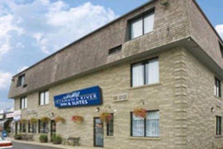 Petawawa River Inn&Suites Zewnętrze zdjęcie